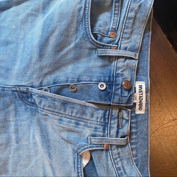 Rivet and Thread jeans 11 inch high rise - Never worn - Picture 3 of 8